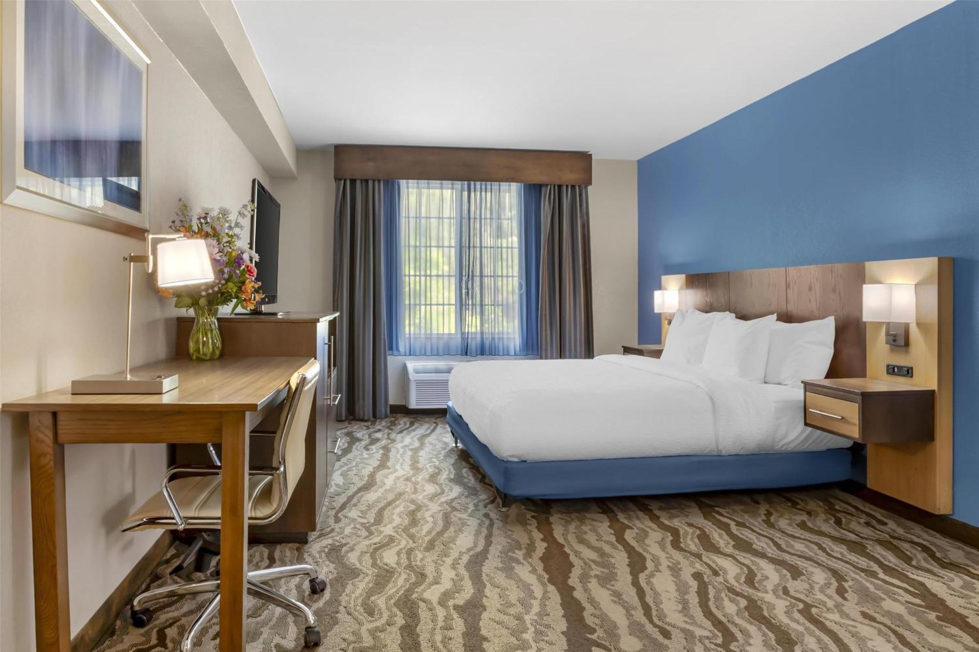 Best Western Plus River Escape Sylva / Dillsboro Exterior foto