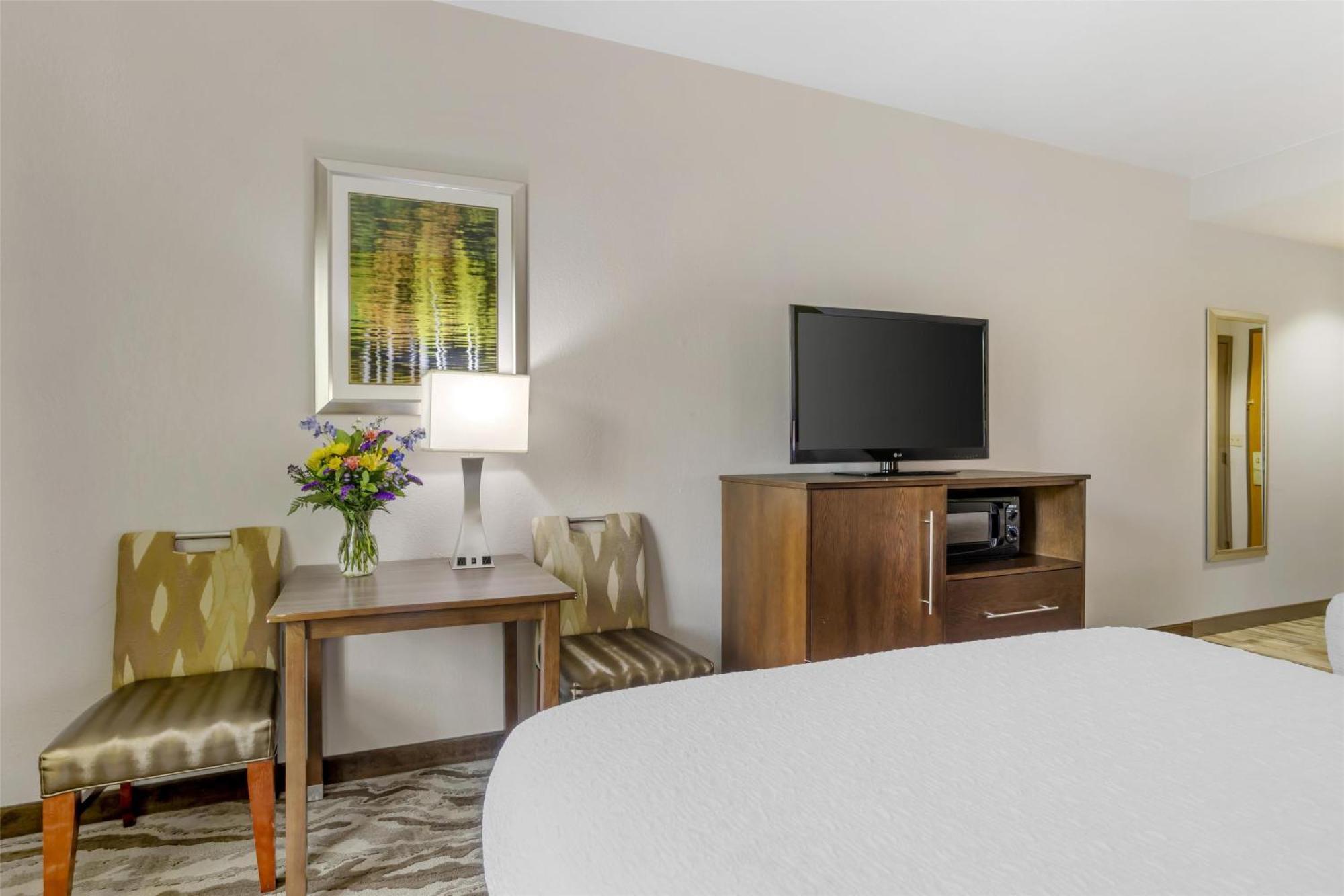 Best Western Plus River Escape Sylva / Dillsboro Exterior foto