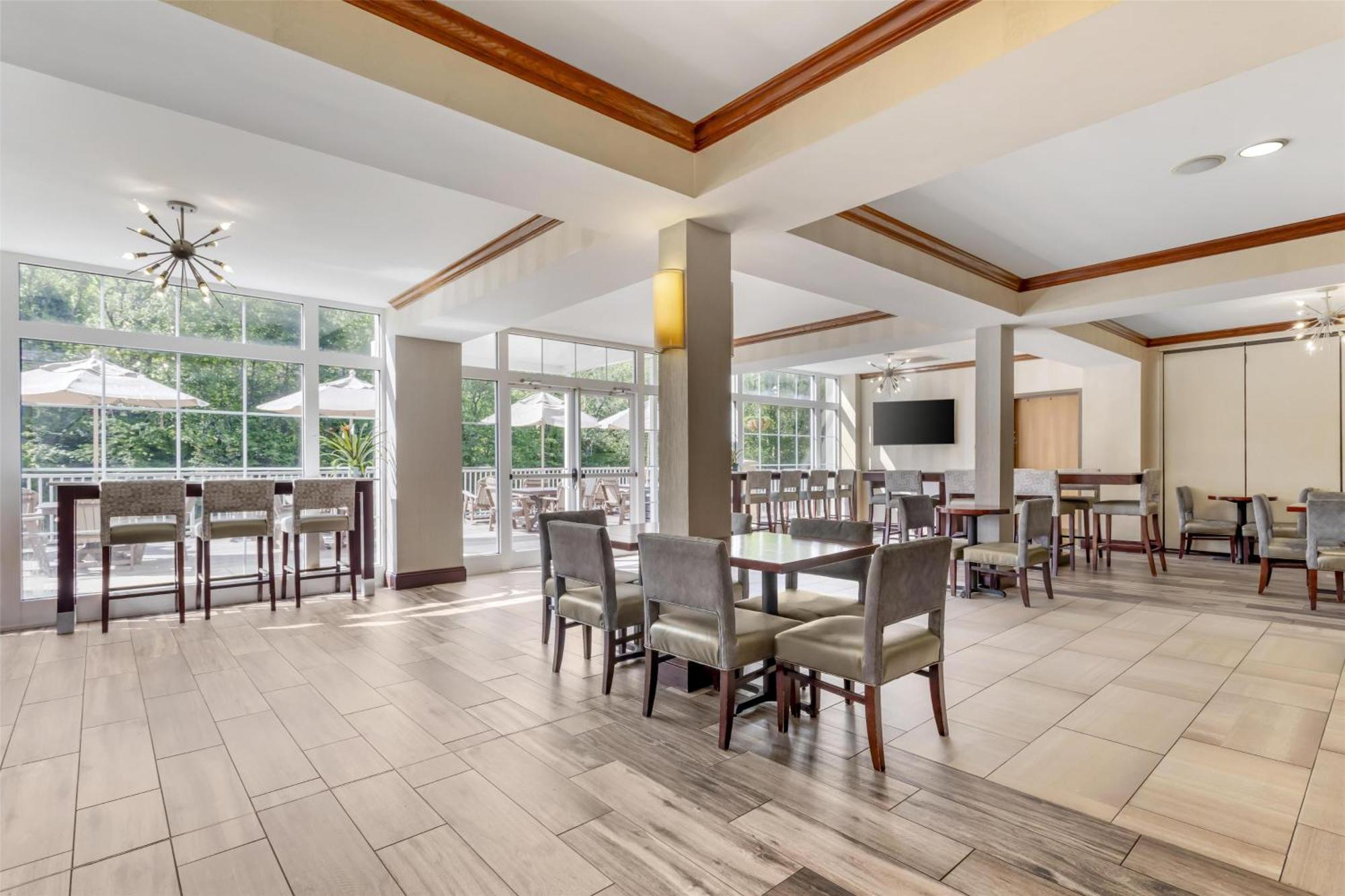 Best Western Plus River Escape Sylva / Dillsboro Exterior foto