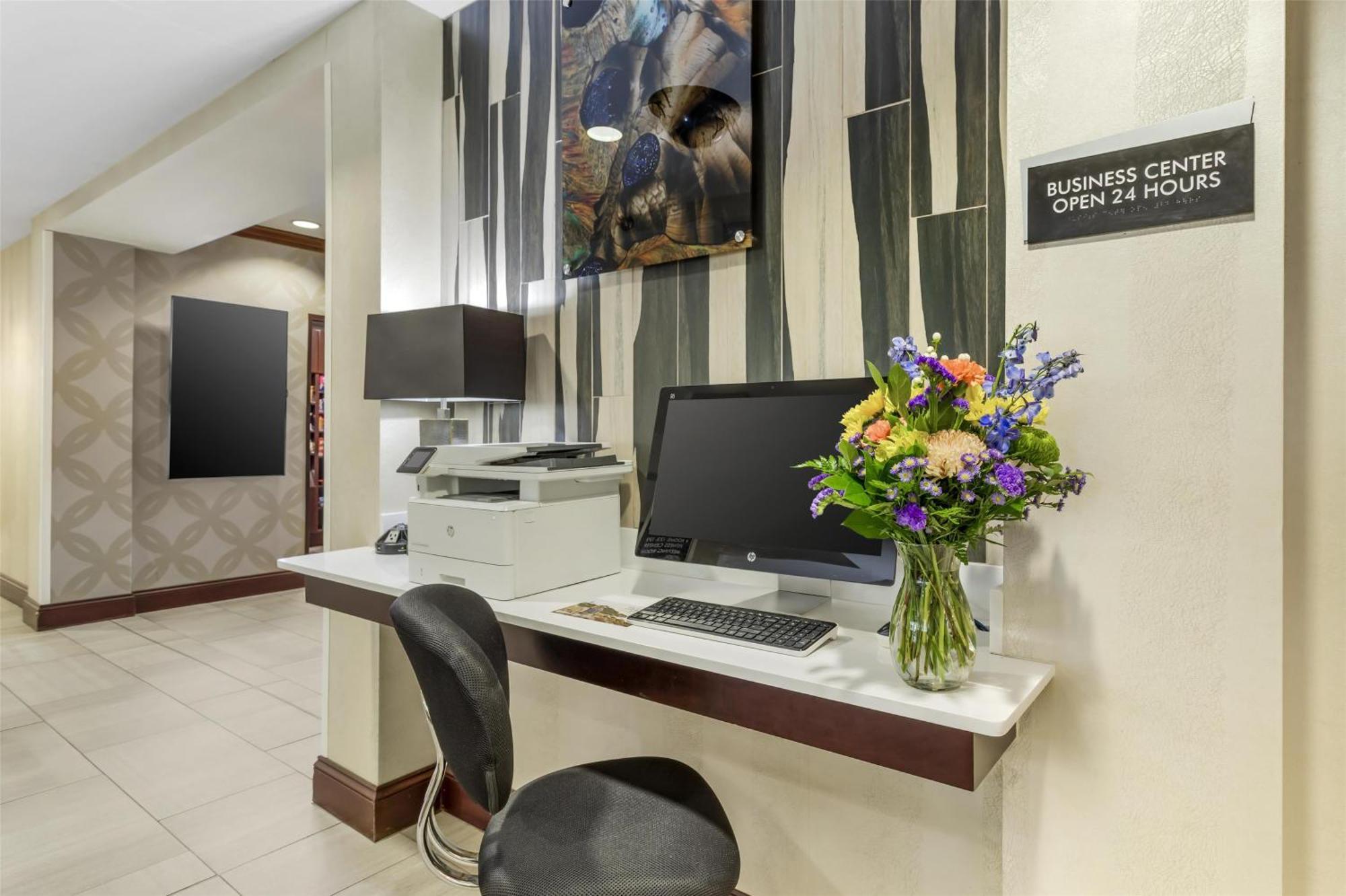 Best Western Plus River Escape Sylva / Dillsboro Exterior foto